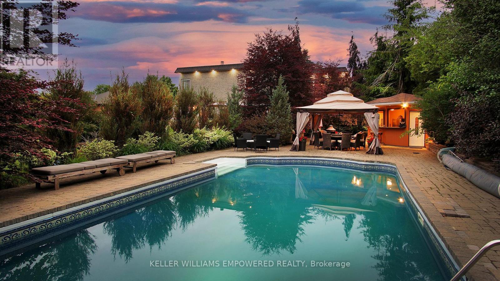 788- Woodland Acres Crescent