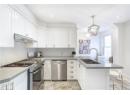 Counter overhang for kitchen seating