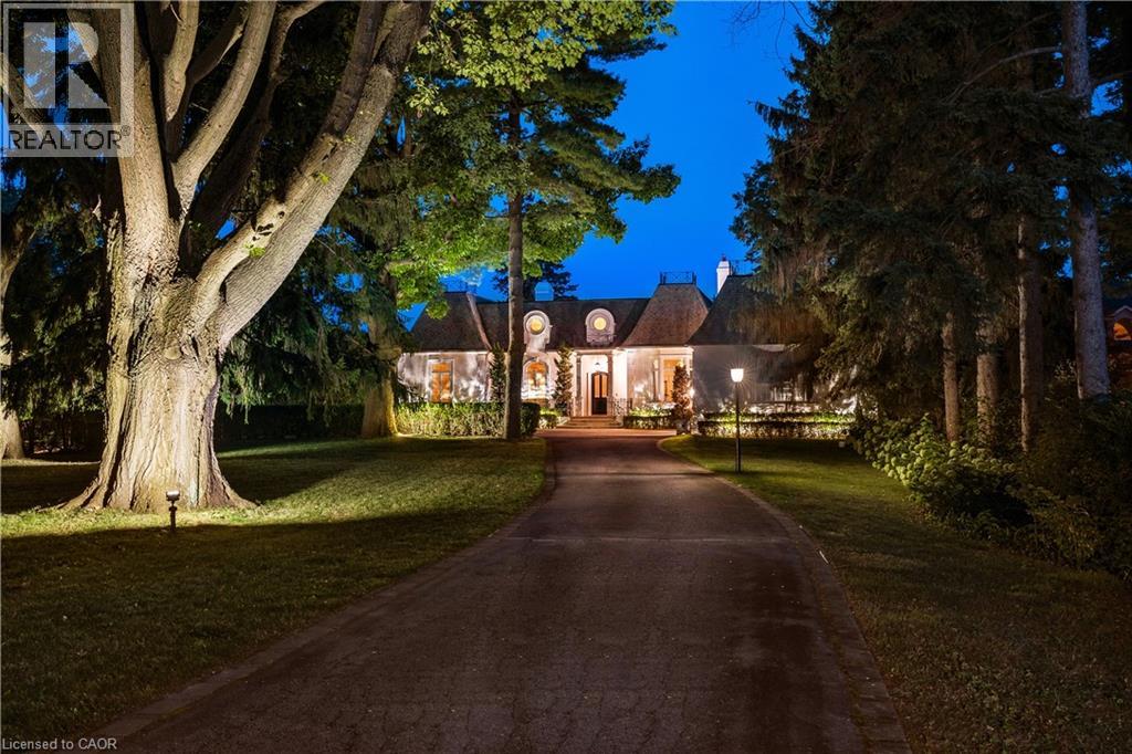 4410- Lakeshore Road