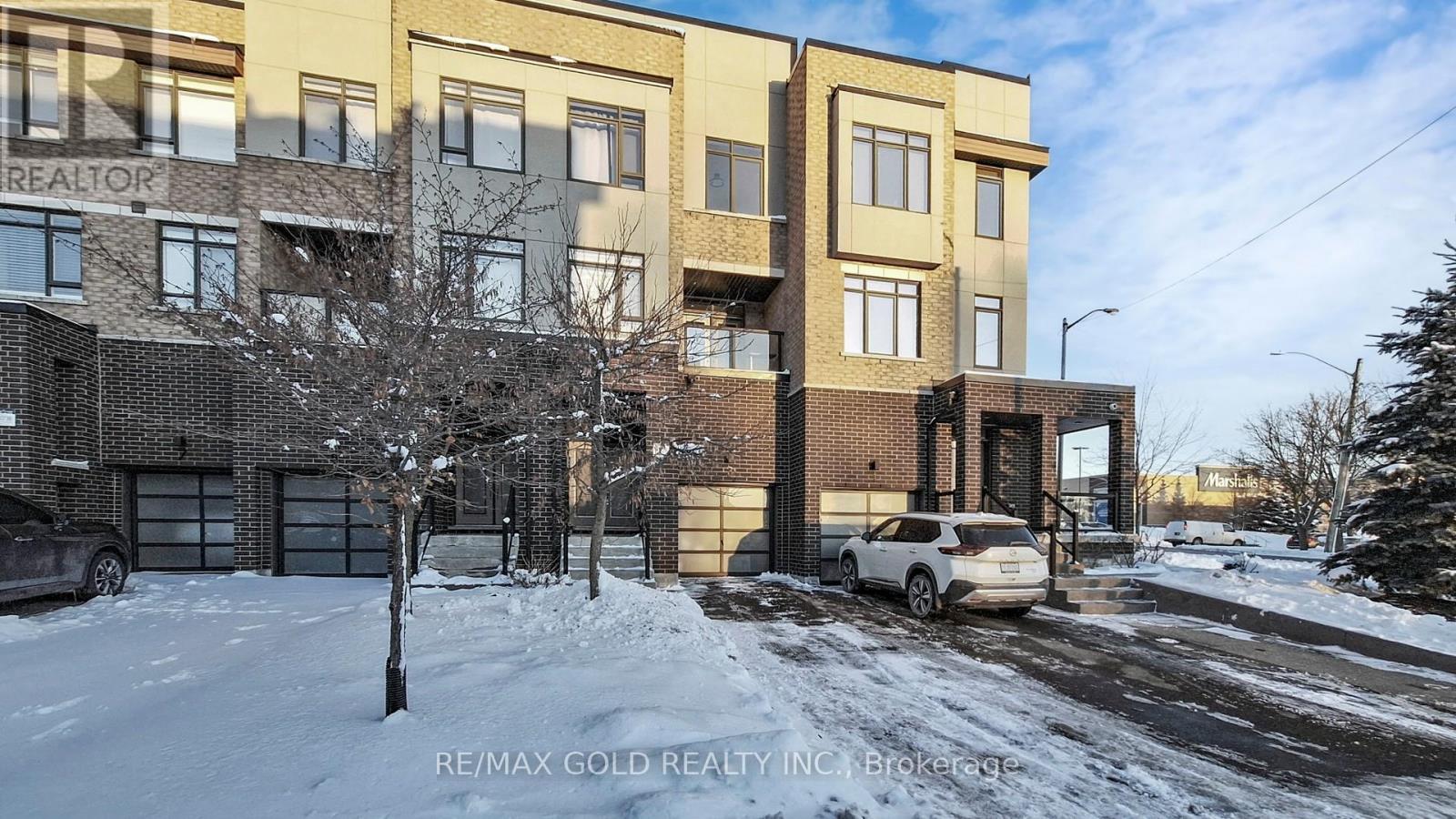 3- Glenngarry Crescent