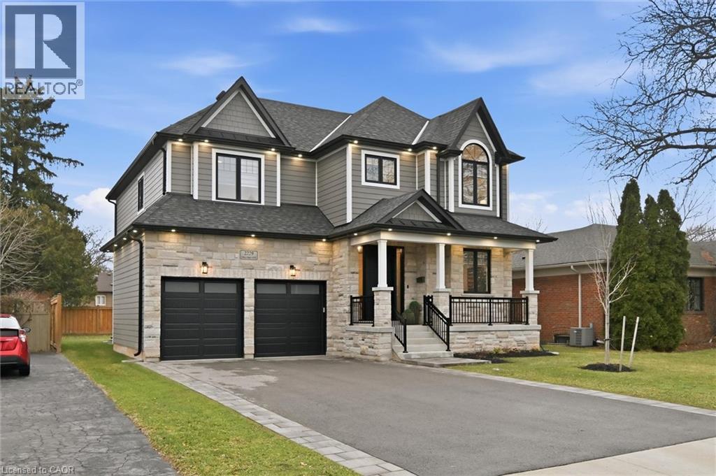 2229- Tallman Avenue