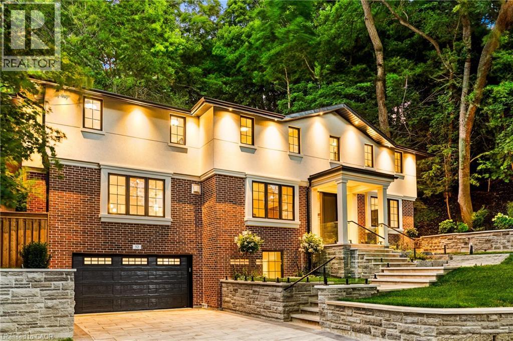 52- Roxborough Drive