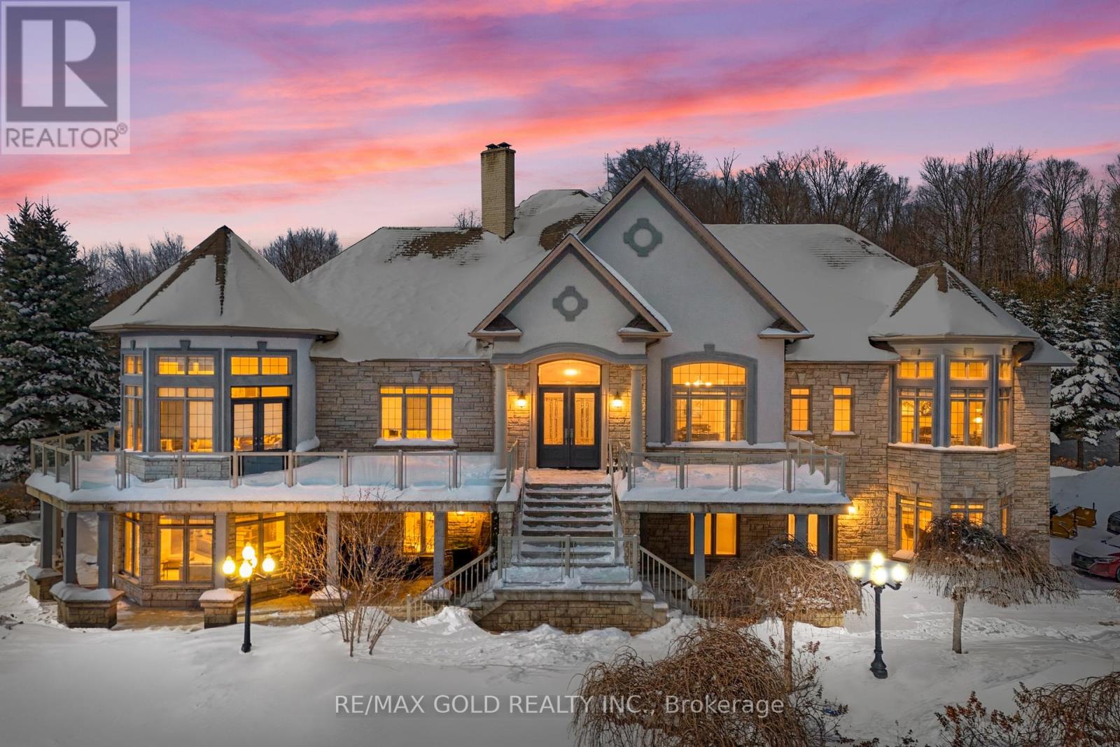 3722- The Grange Sideroad