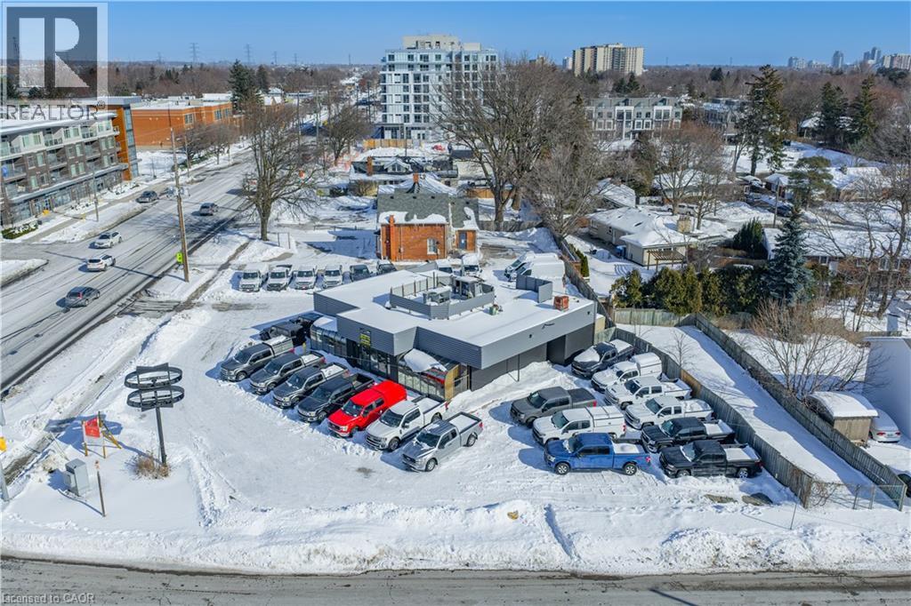 434- Plains Road  East