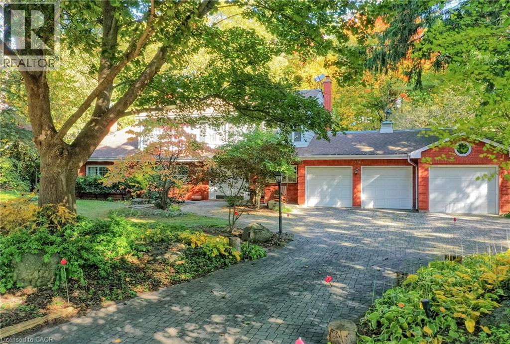 1296- Cumnock Crescent