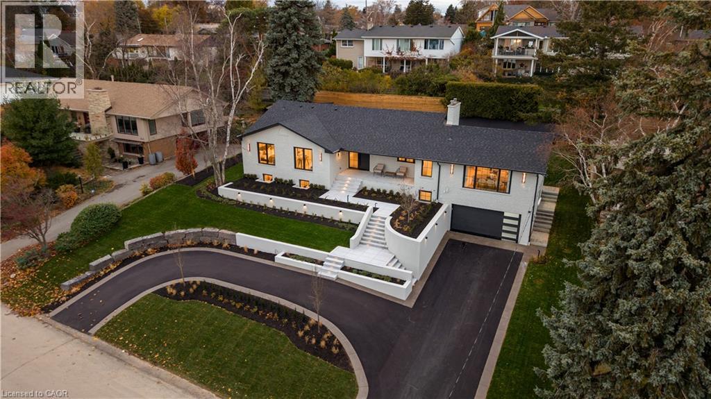 841- Danforth Place