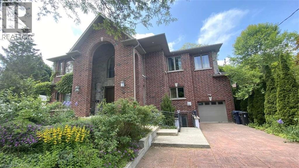 98- Burbank Drive