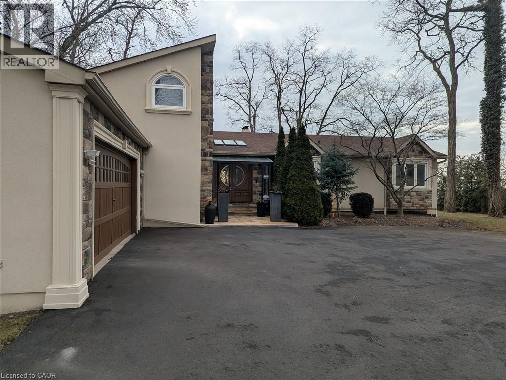 3346- Lakeshore Road  West