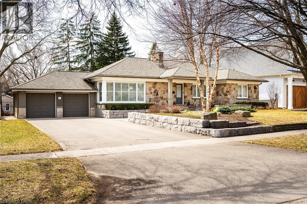 262- Oakwood Crescent