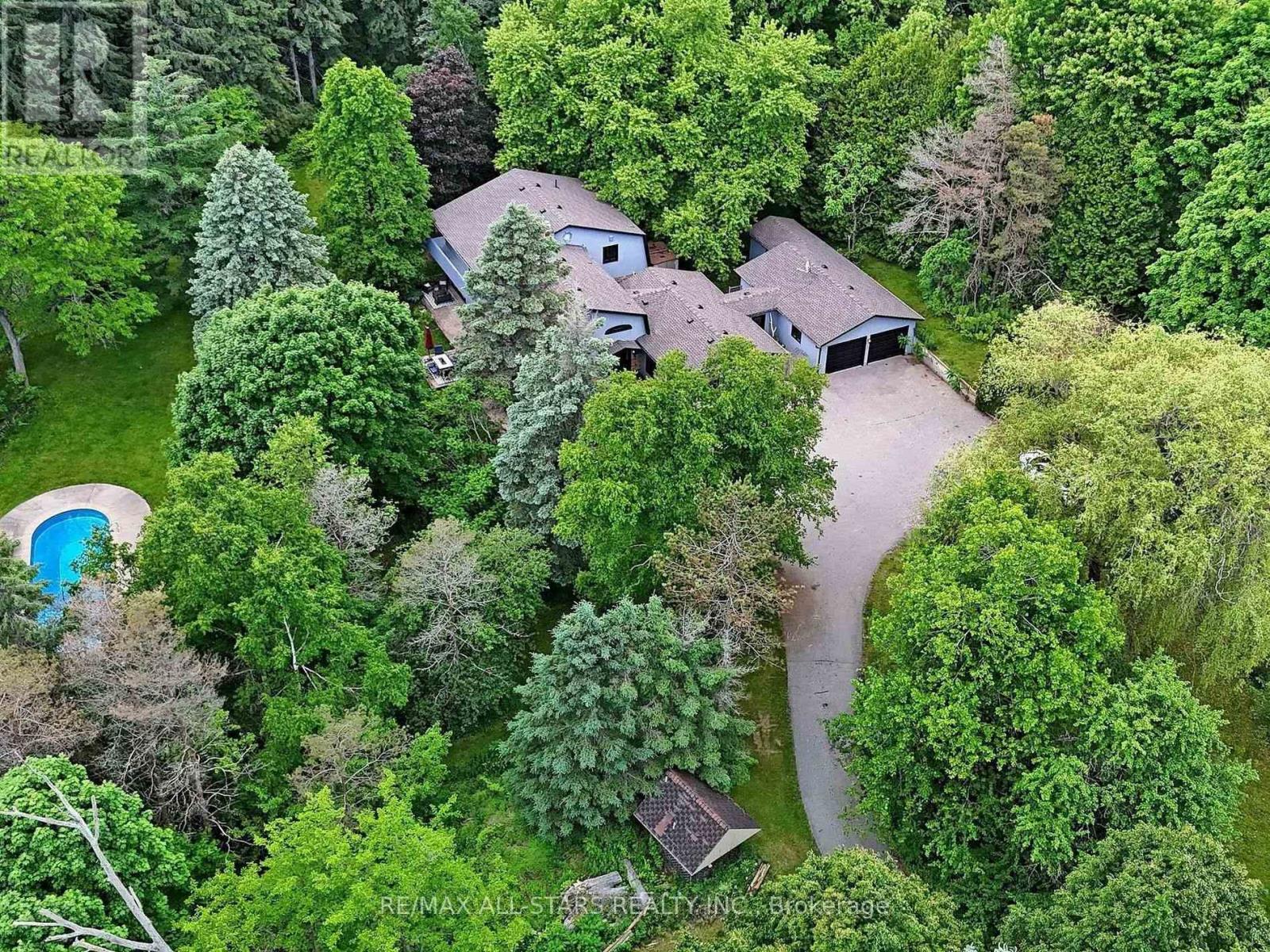2580- Lakeridge Road