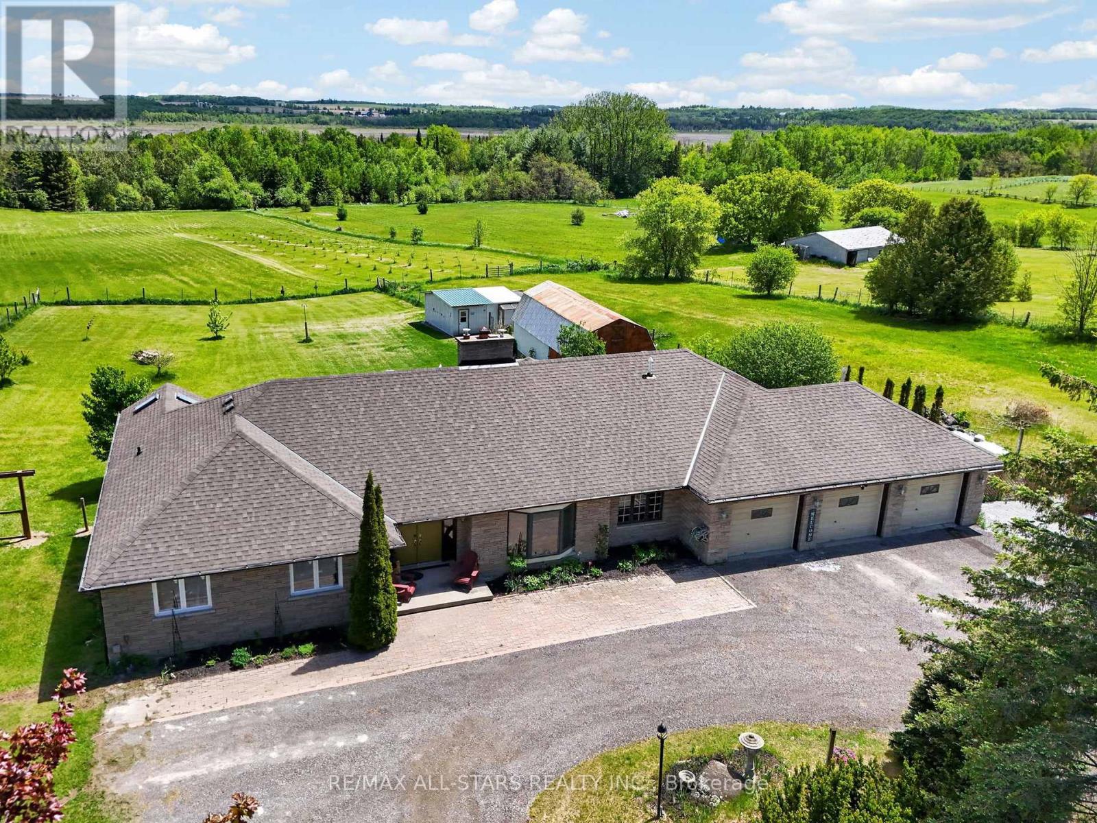 10655- Sideroad 17