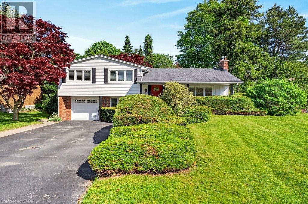 4008- Apple Valley Lane
