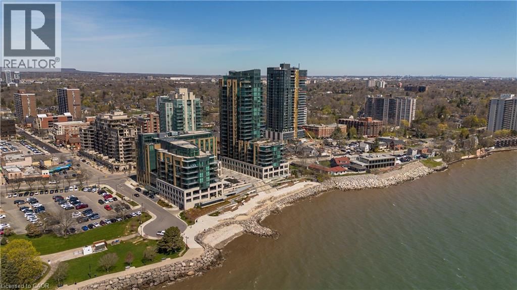 #13032060- Lakeshore Road
