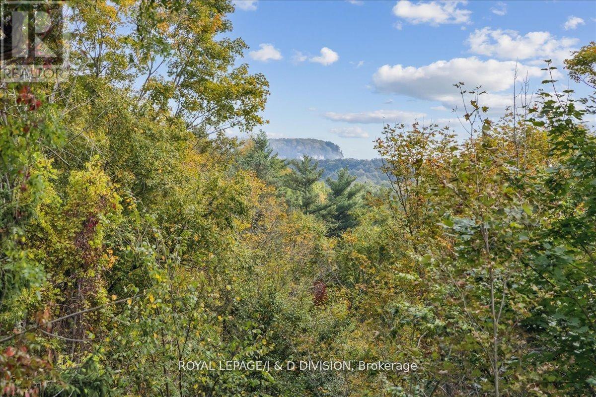 7095- Guelph Line