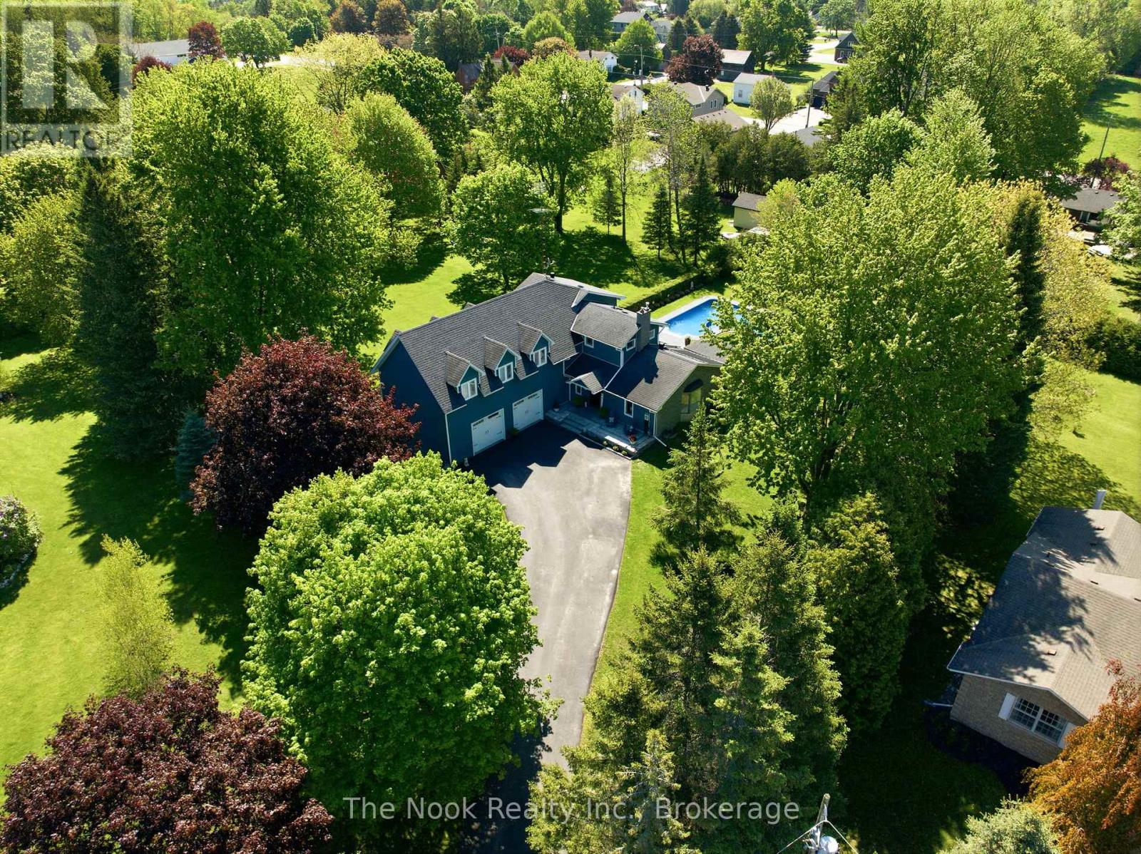 15- Hillside Drive
