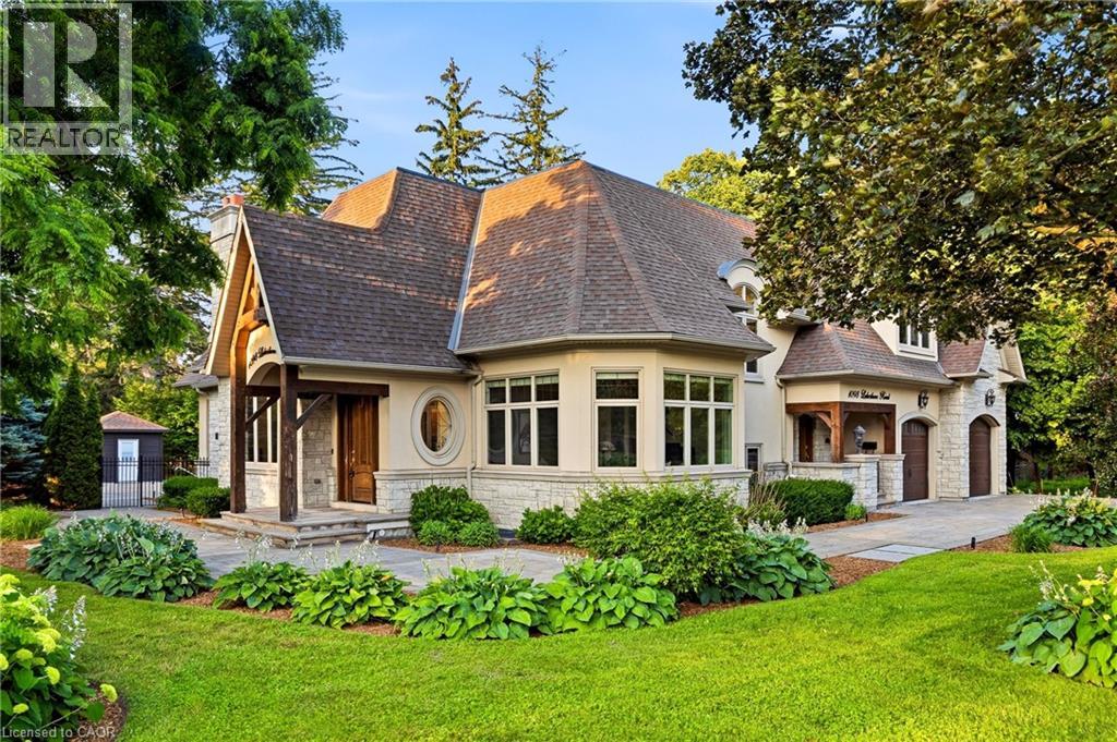 1098- Lakeshore Road  West