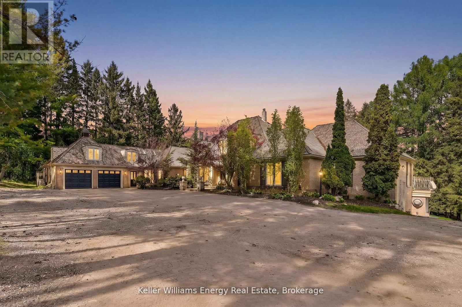7925- Cedarbrook Trail