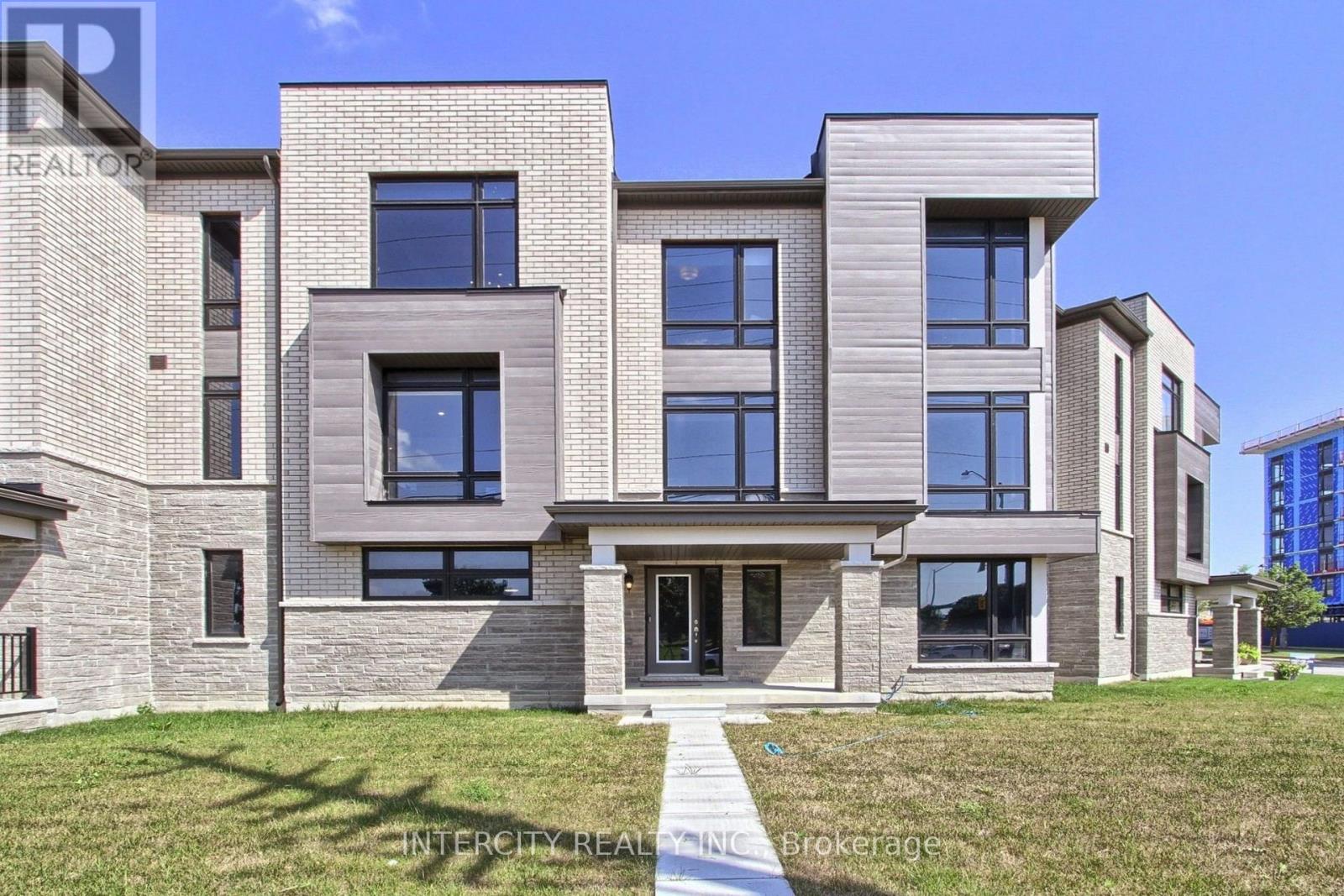 130- Blick Crescent