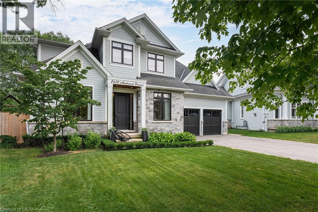 2458- Meadowood Crescent