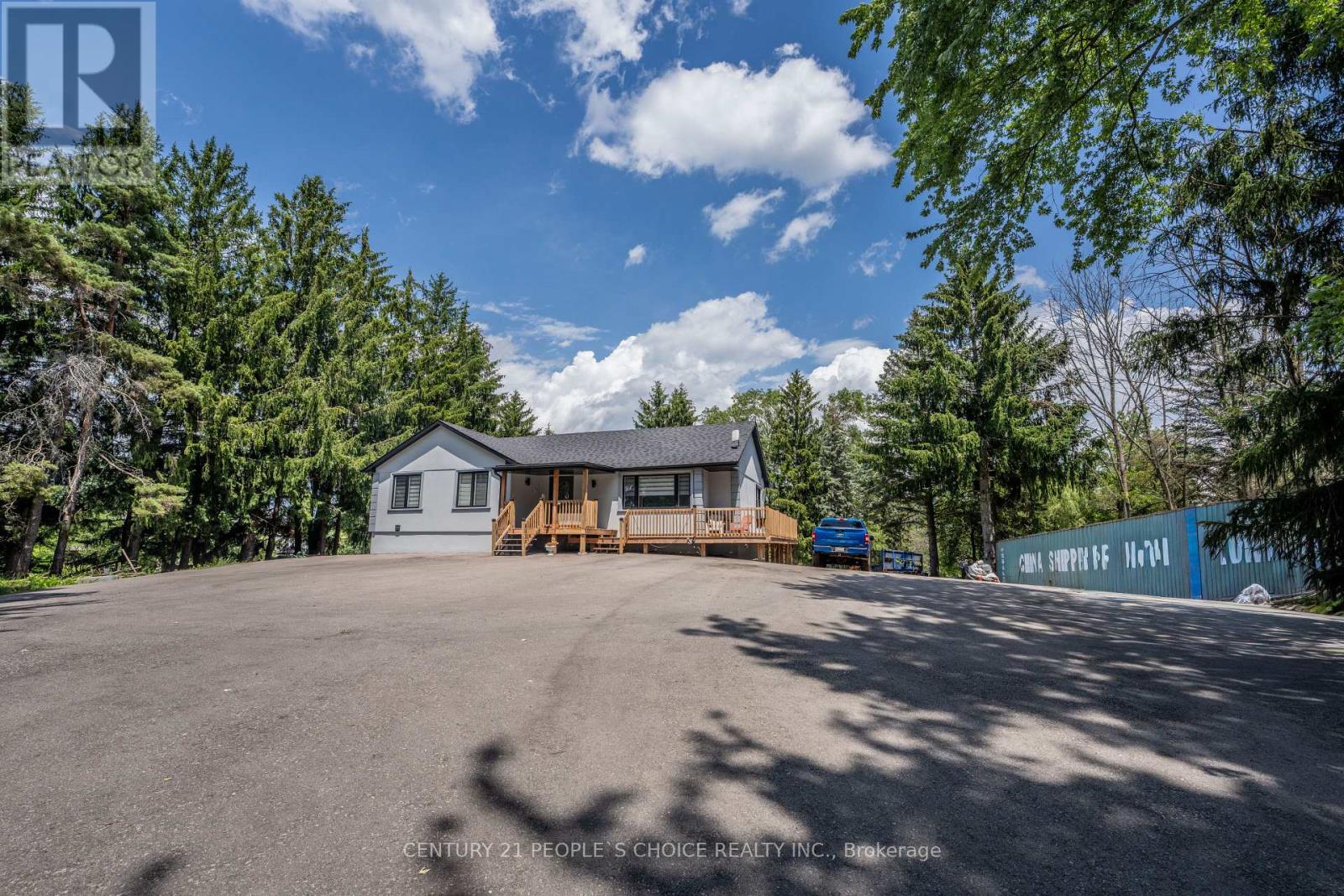 15553- The Gore Road