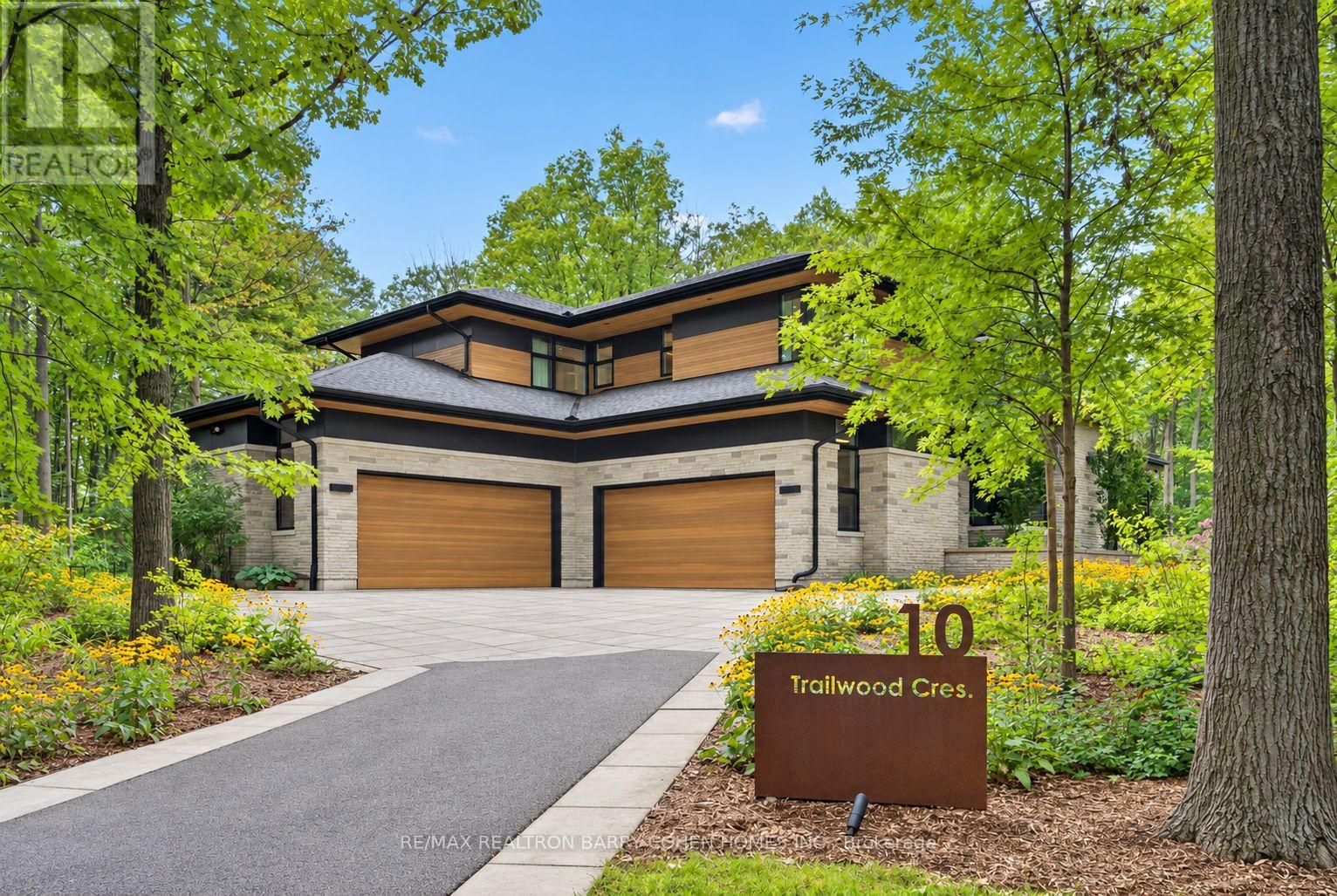 10- Trailwood Crescent