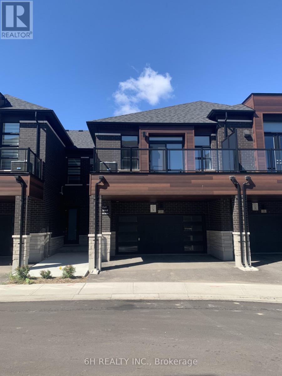 #Lot 1823- Harold Wilson Lane